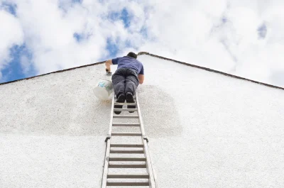 Peinture extérieure à Chanteuges — façades et ravalement